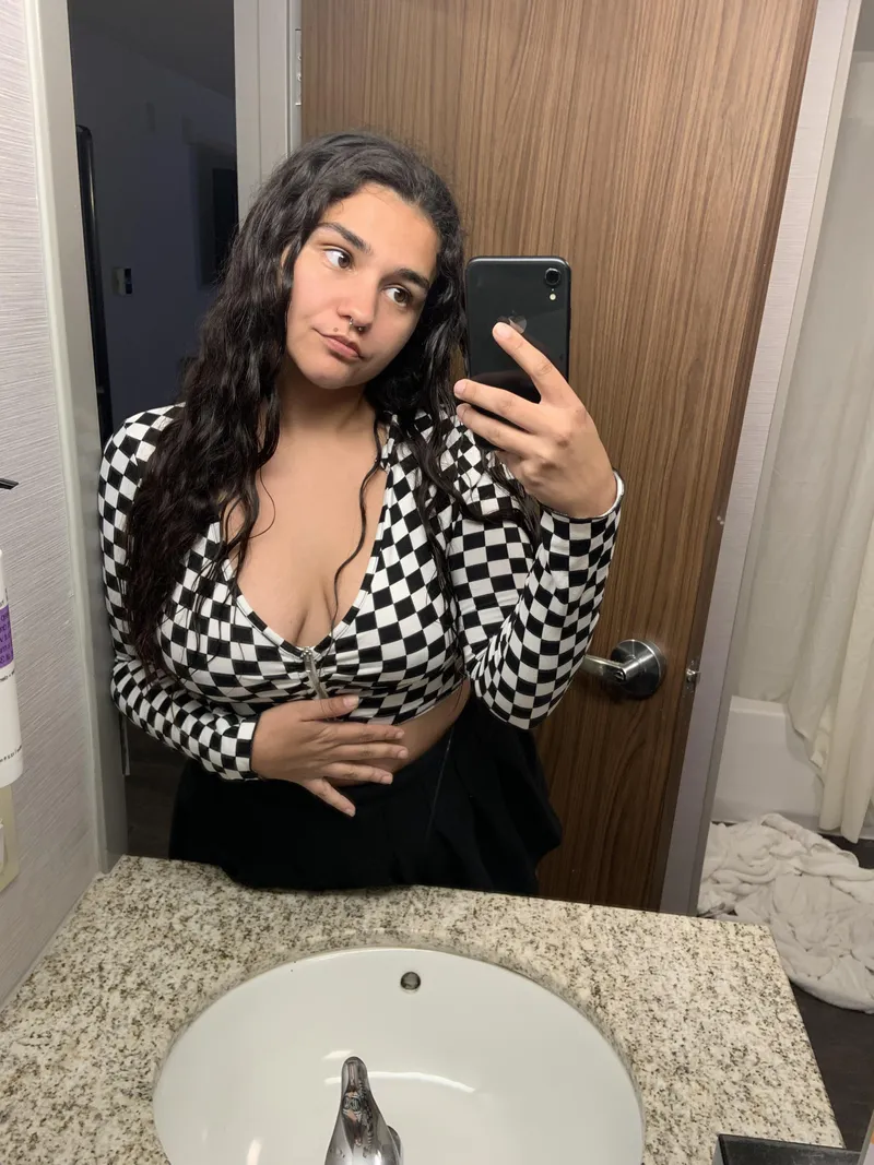 Thumbnail Good to go out?