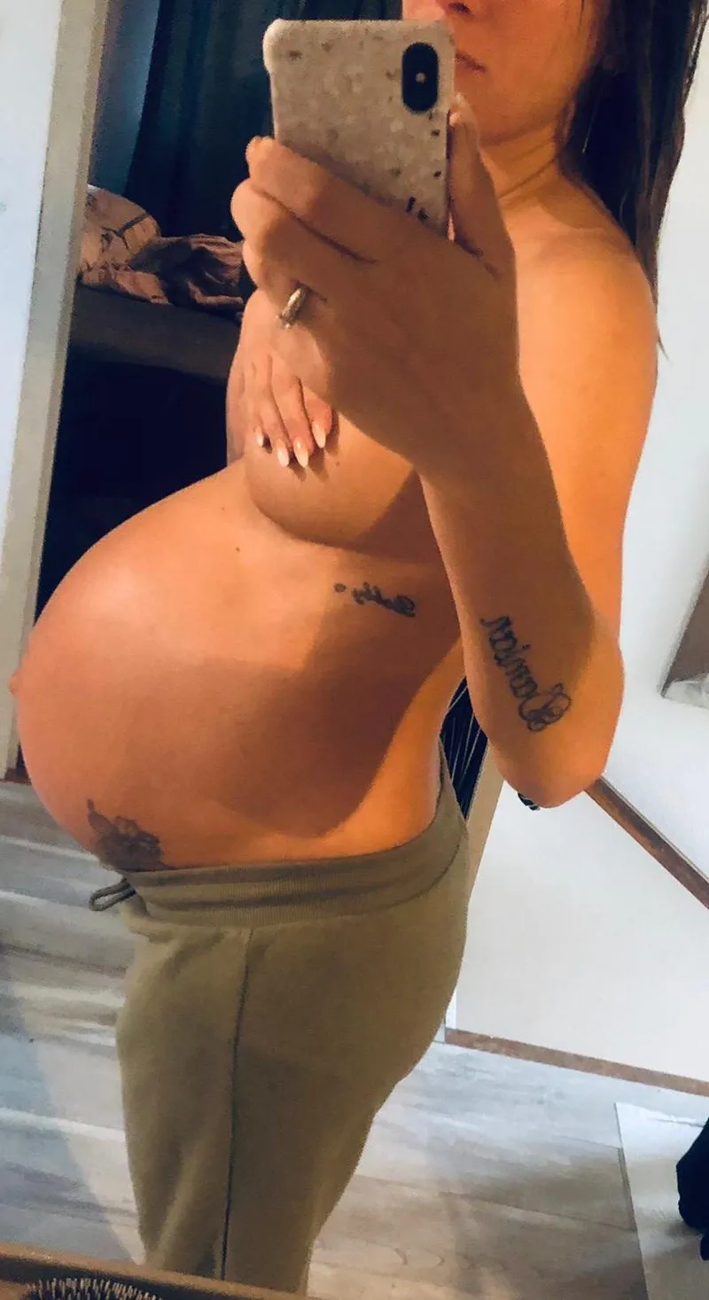 Thumbnail My huge 9 month pregnant belly