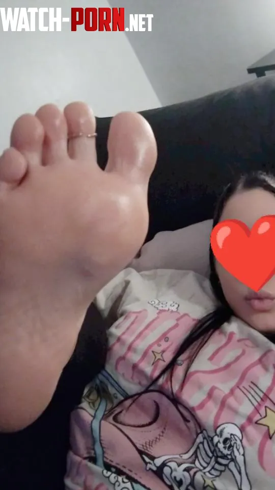 are my small feet suckable? 🥰 (oc) by Valuable-You1026