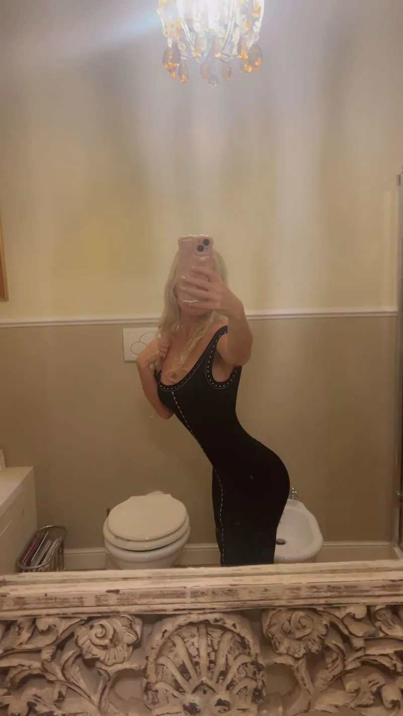 Thumbnail Couldnt help but notice my waist