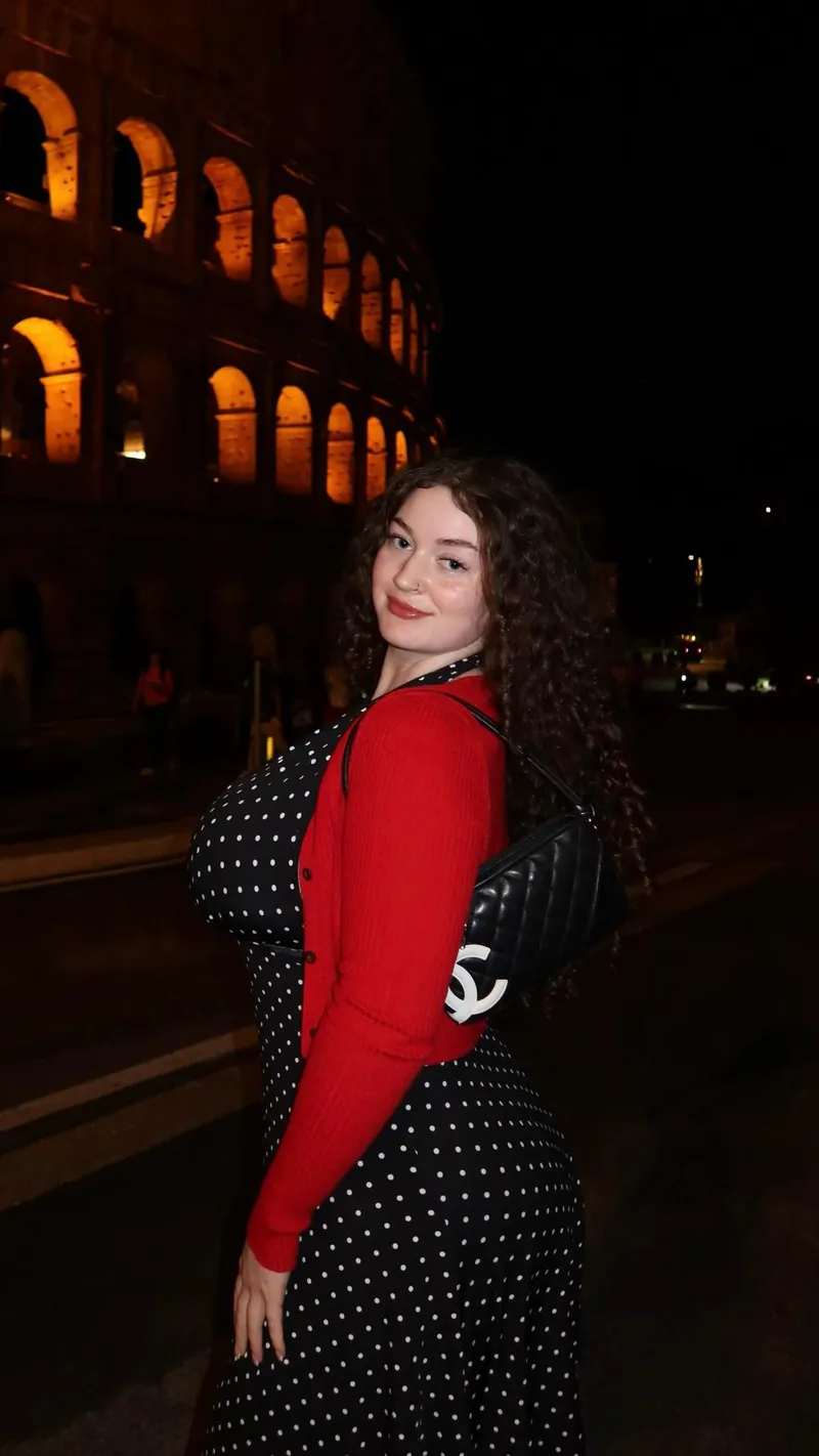 Thumbnail A beautiful night in Italy