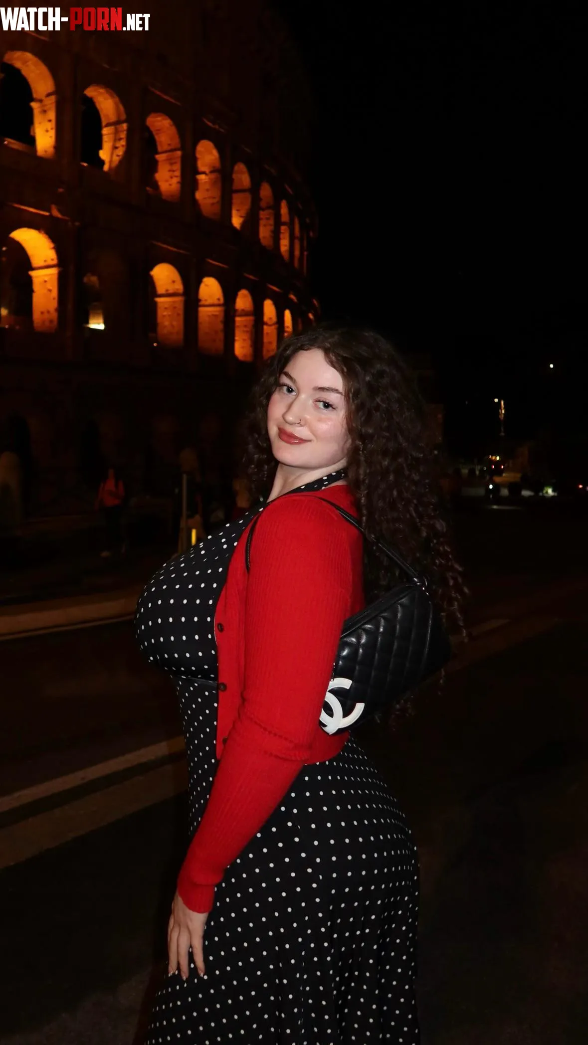 A beautiful night in Italy by ordinaryrndmshtguy