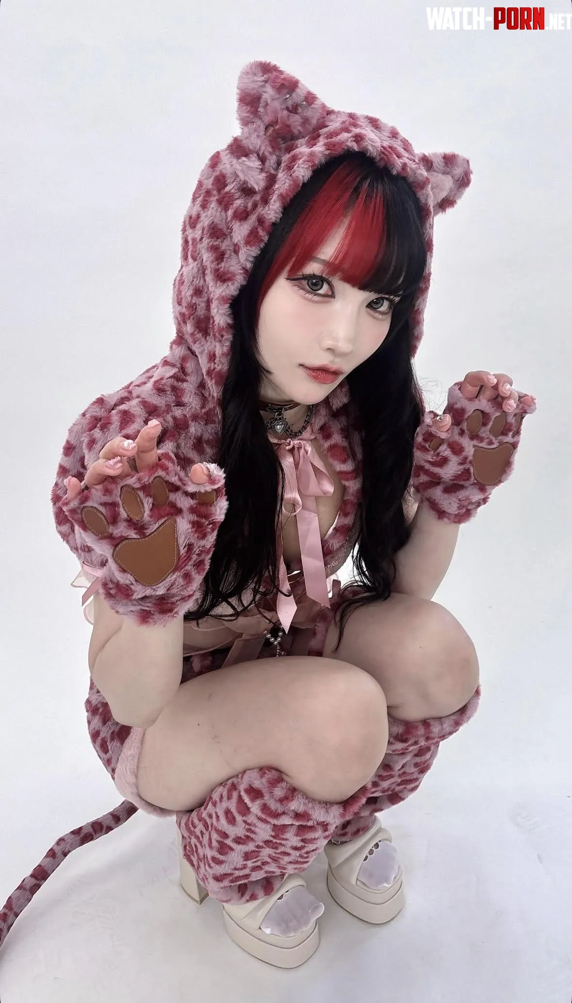 Maki Itoh by monstertrukk