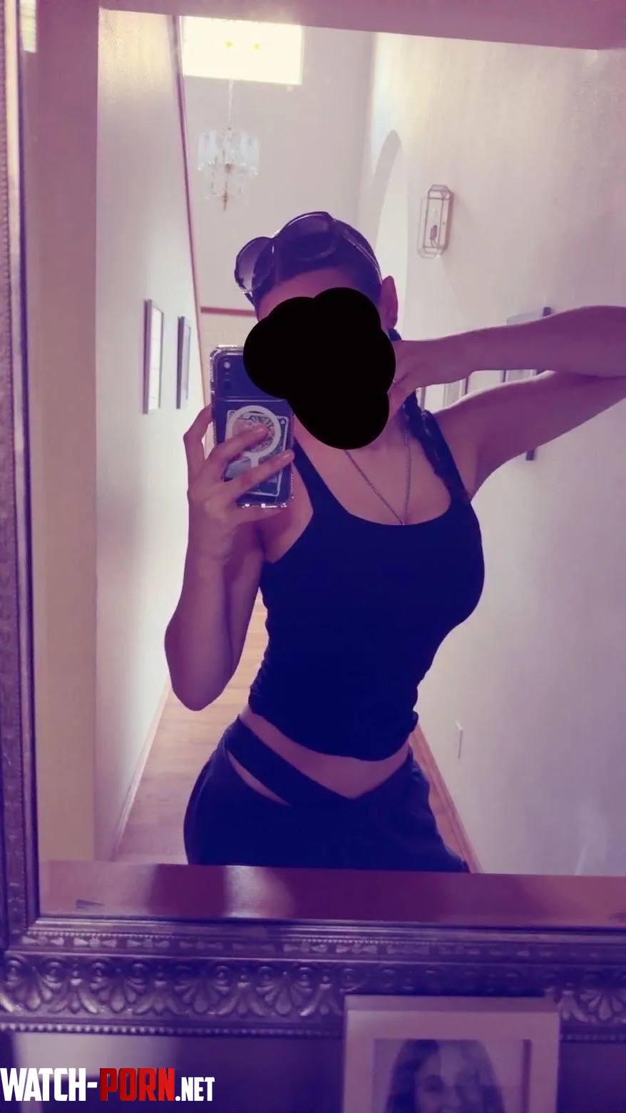 F4F looking for a cute dork to bounce by her panties. Dm me by Princ3sskenz1e