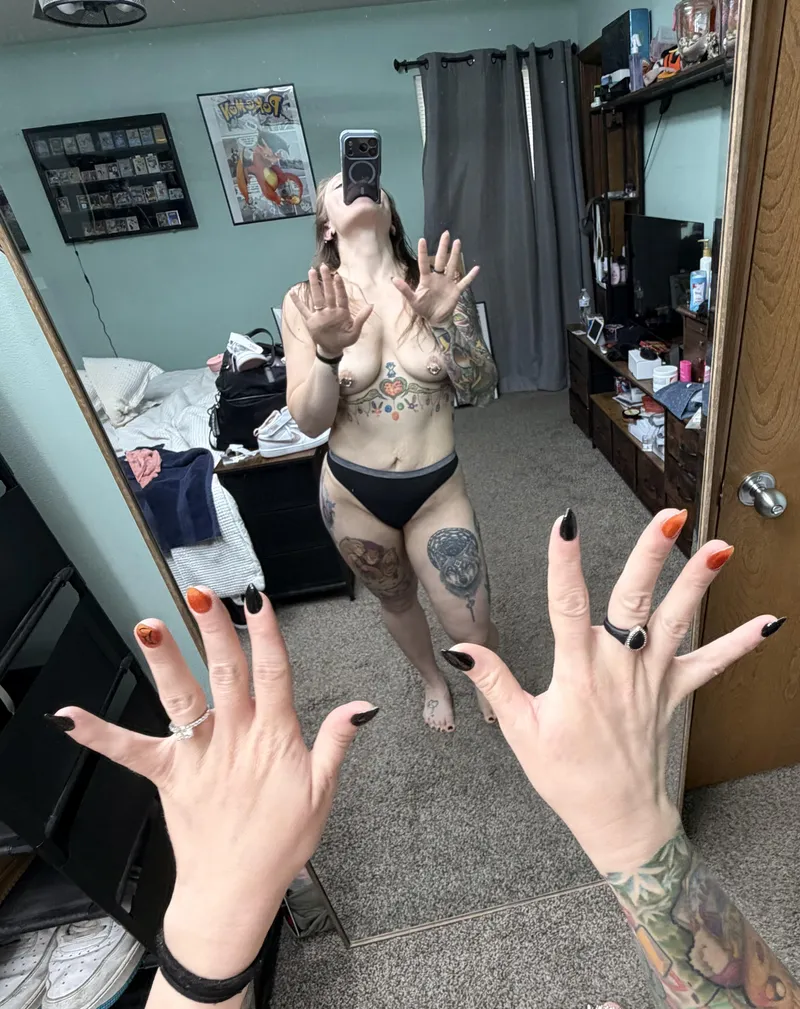 Thumbnail Just got my nails done, how do they look?