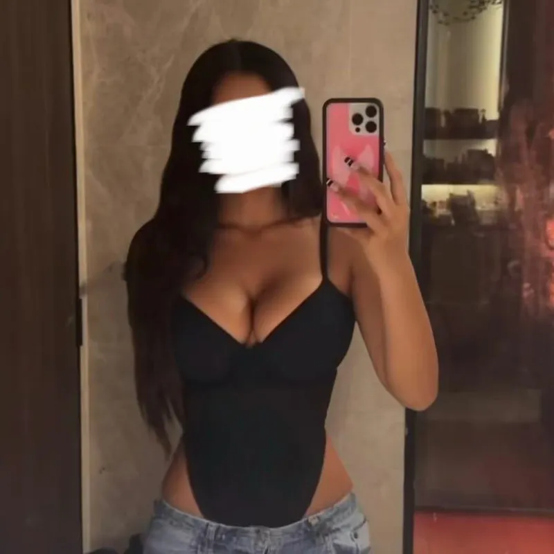 Thumbnail Your mouth is begging for my tits