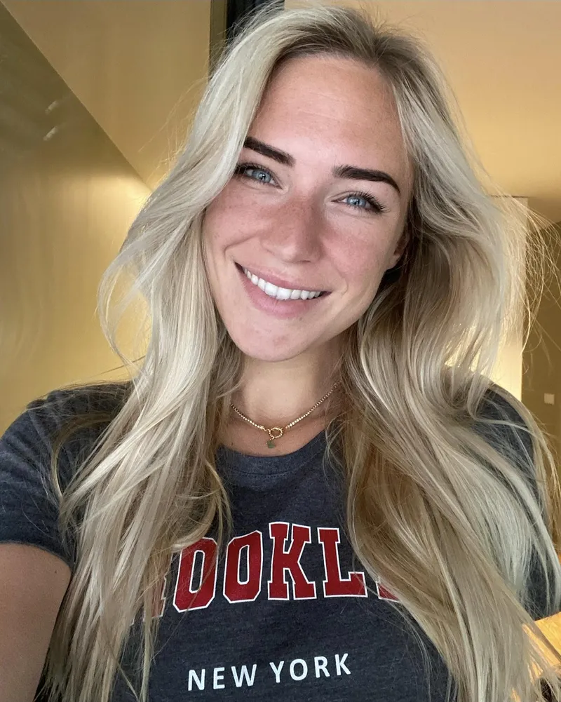 Thumbnail Eva Mikulski