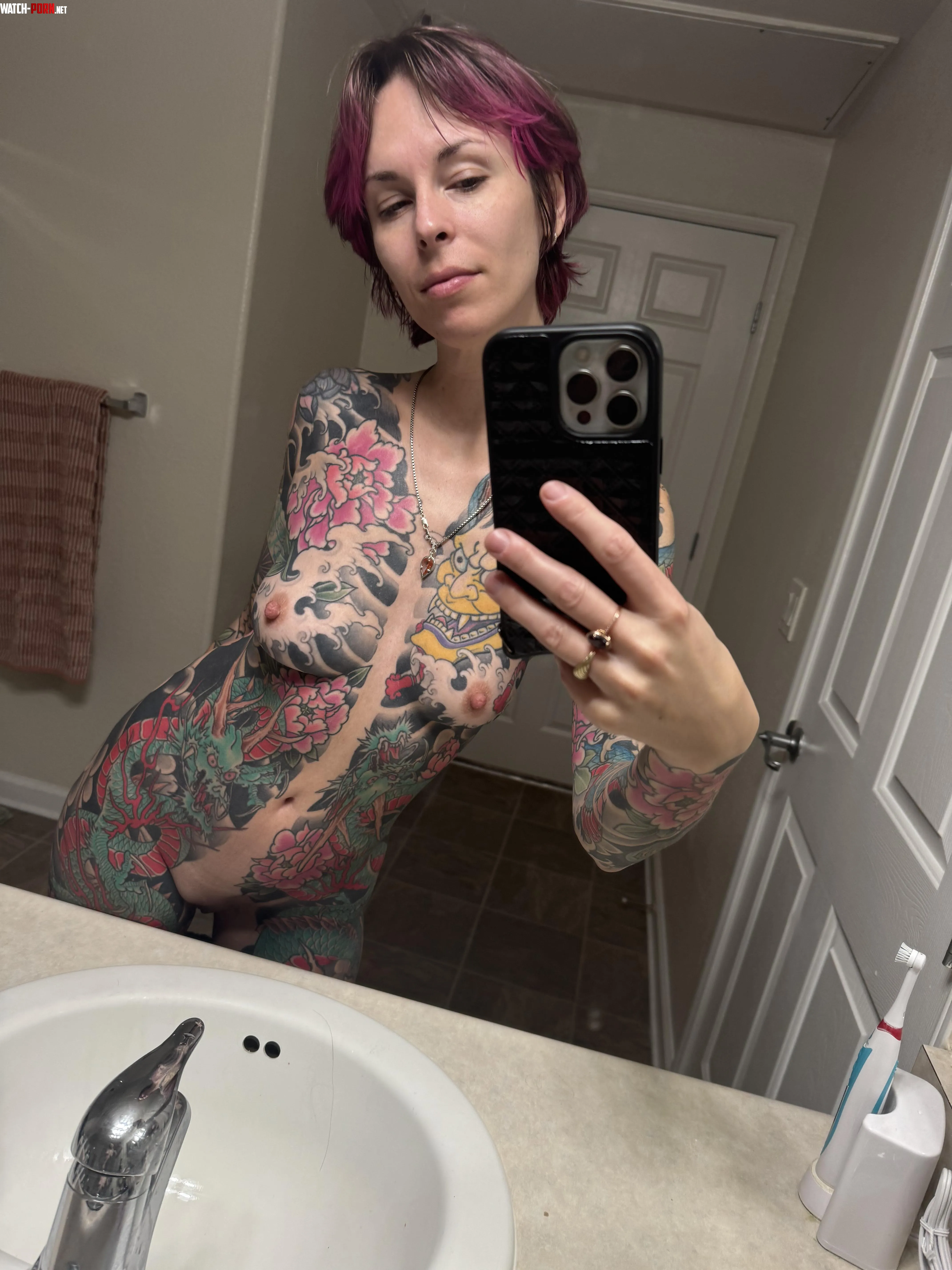 I get a lot of hate on my full body tatts by kuzagirl