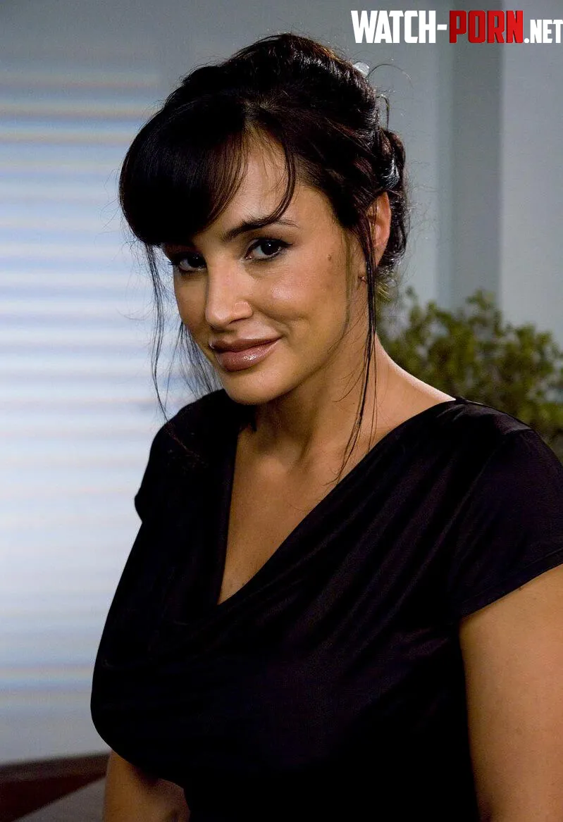 Lisa Ann by broken_mirror1994