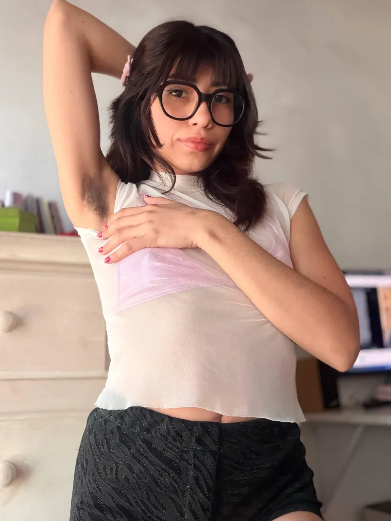 Thumbnail my body hair is part of the outfit at this point 🎀