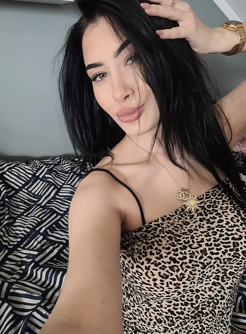 Thumbnail Får jag se din kuk om jag visar mina tuttar? 🥵