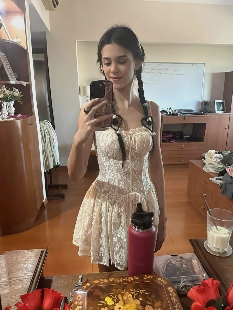 Thumbnail maid’s ready to start