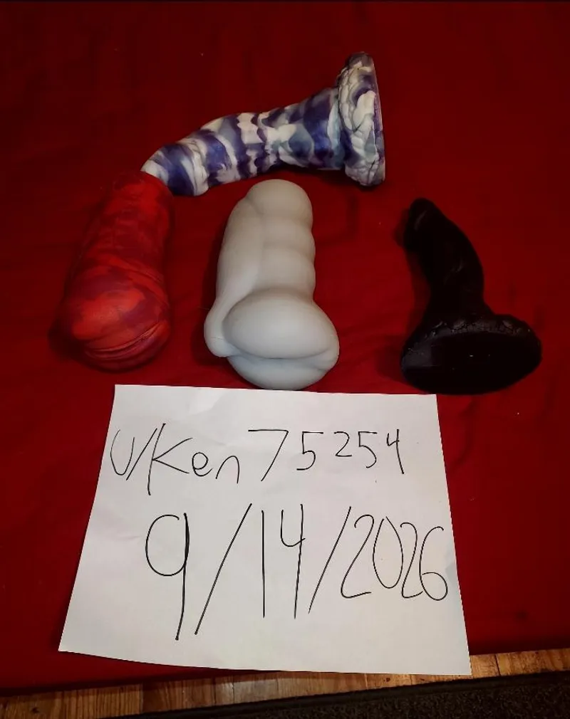 Thumbnail WTS (US) Large/medium and medium/medium Nox, Zoie and JT old model