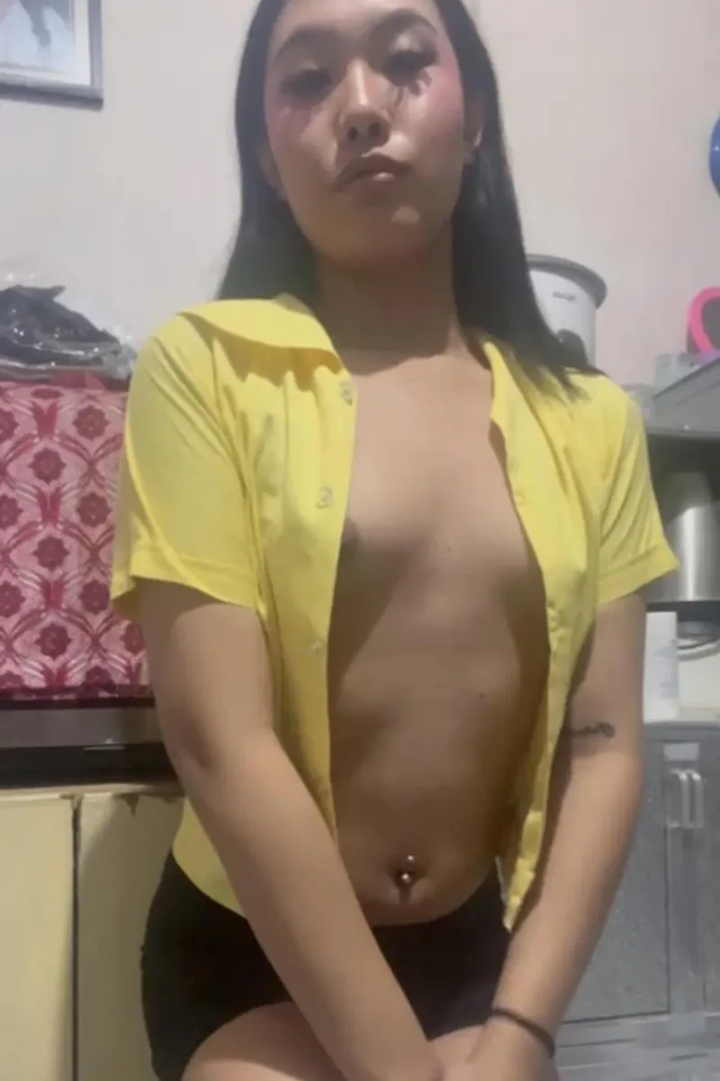 Thumbnail Would u suck