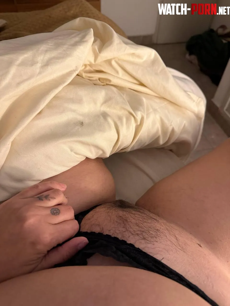 Things are a bit hairy today haha by sweetpauxx