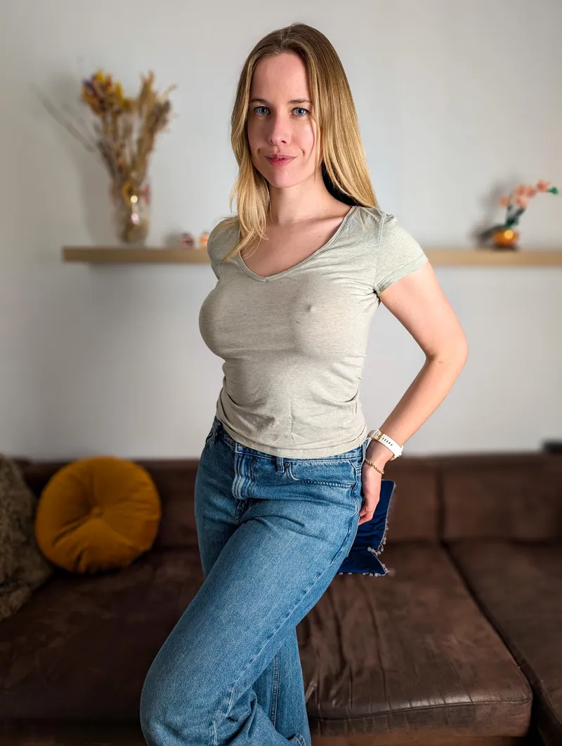 Thumbnail Casual braless