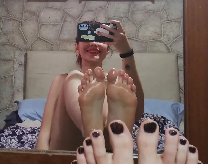 Thumbnail Argentina feet oc