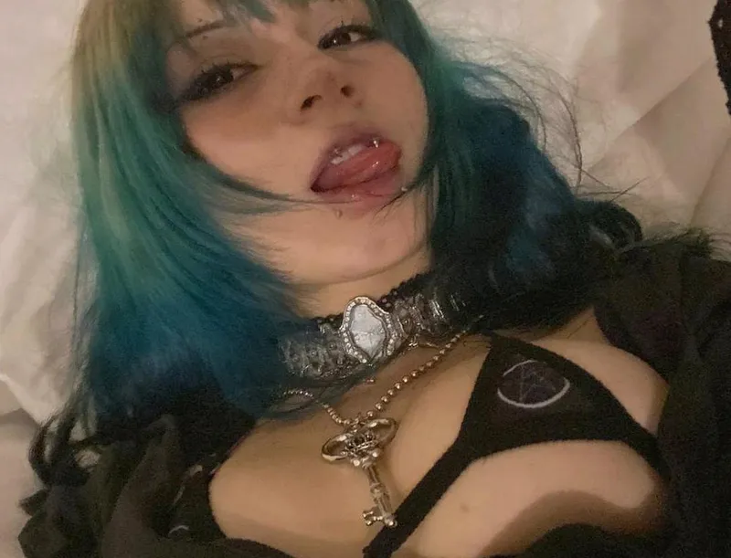 Thumbnail Shy girl tries pet play costume