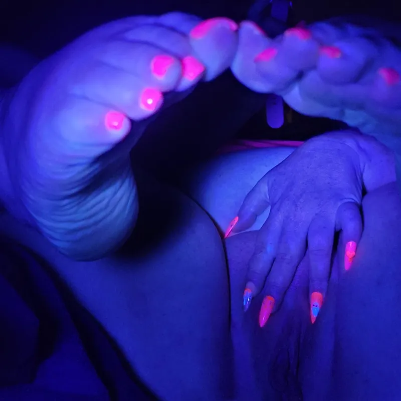 Thumbnail Can we do UV polish and cute art?
