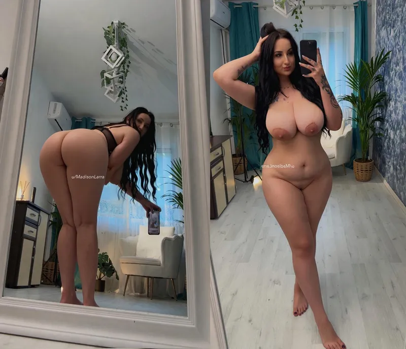Thumbnail this is the perfect position for you to slide in from behind ;) or maybe you like the front more ?