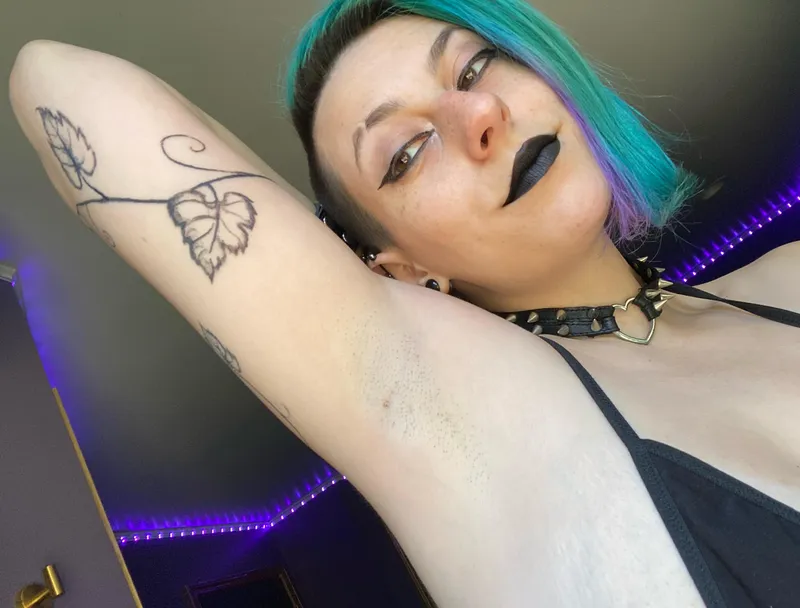 Thumbnail tattoo artist she didn’t want to go closer to my armpit cause it would hurt…little did she know I kind of like it