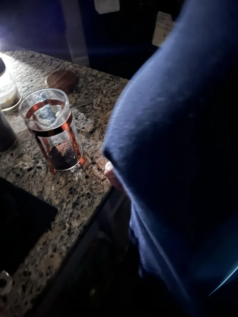 Thumbnail Braless French press kind of morning