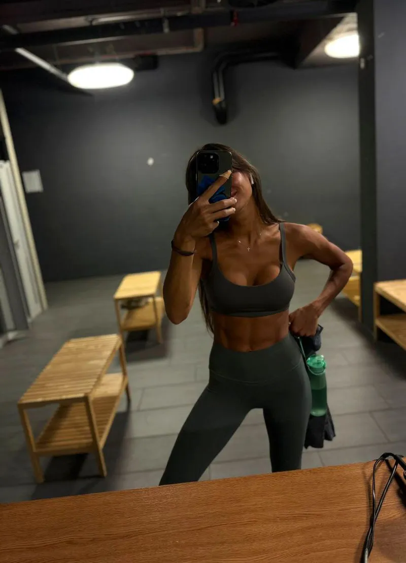 Thumbnail Join me burn calories after our body feels the heat