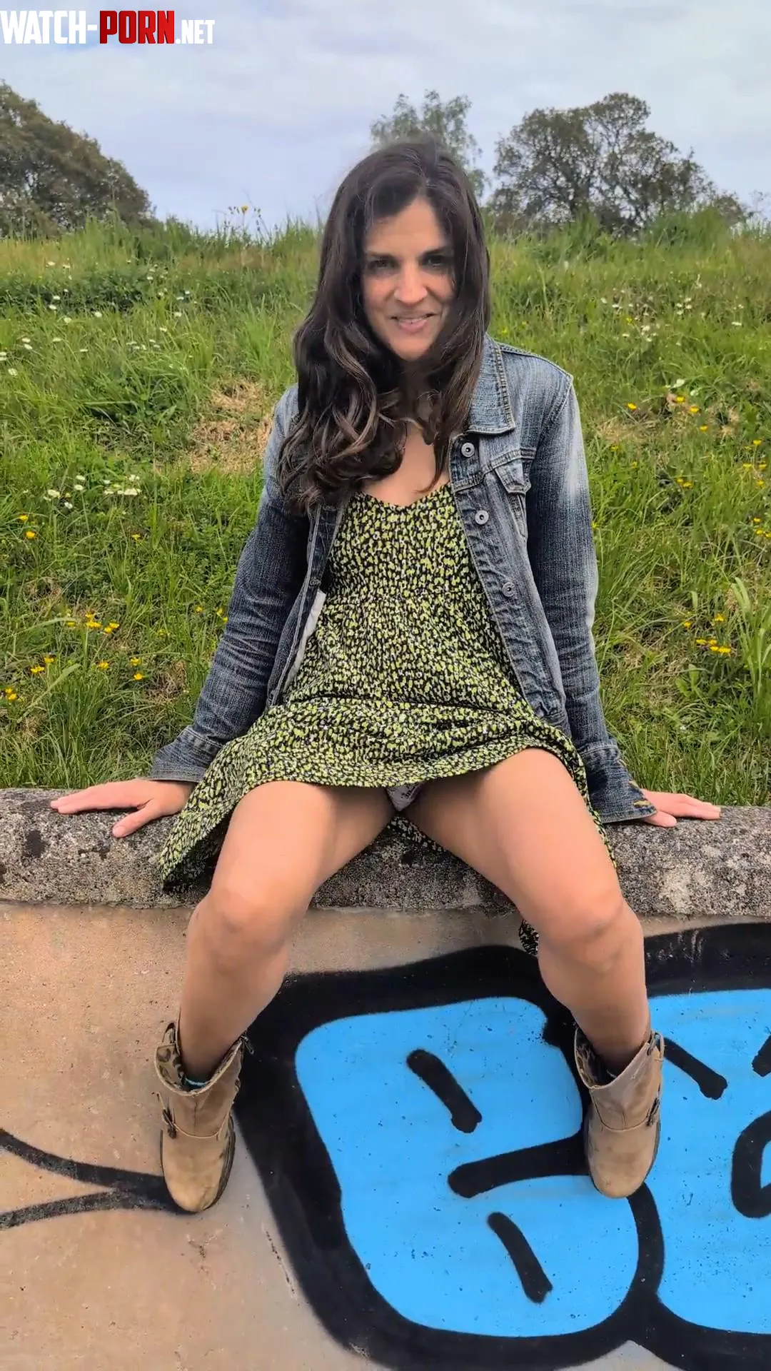 Teasing at the skatepark by Tulabambula