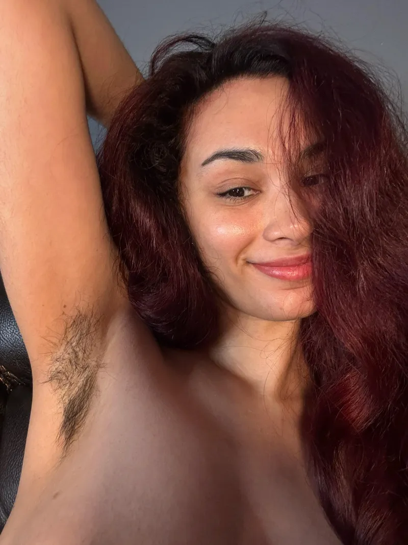 Thumbnail Hairy armpits are the most feminine