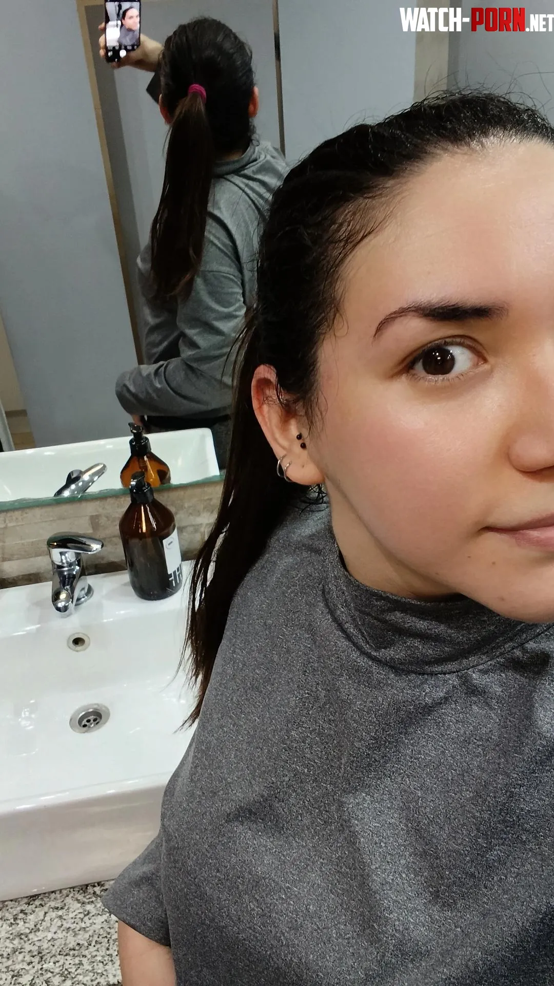 My pony tail still looks good after workout by kinkymamma