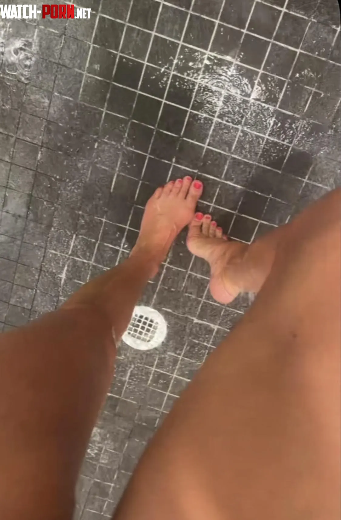 [OC] One heel up in the shower by michellethemuse