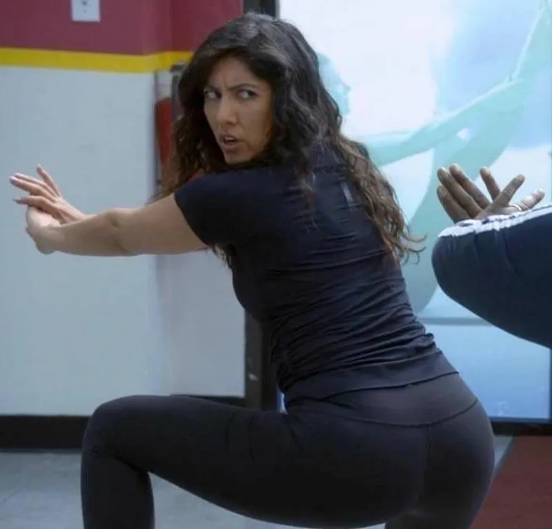 Thumbnail Stephanie Beatriz