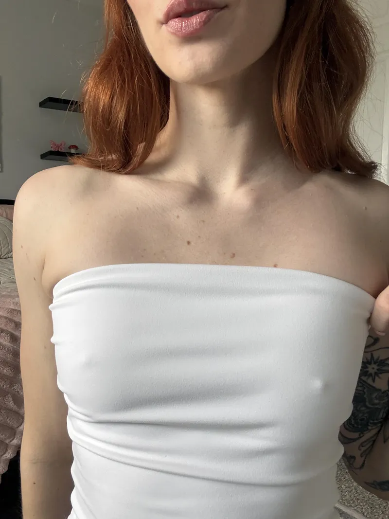 Thumbnail Pokies in white