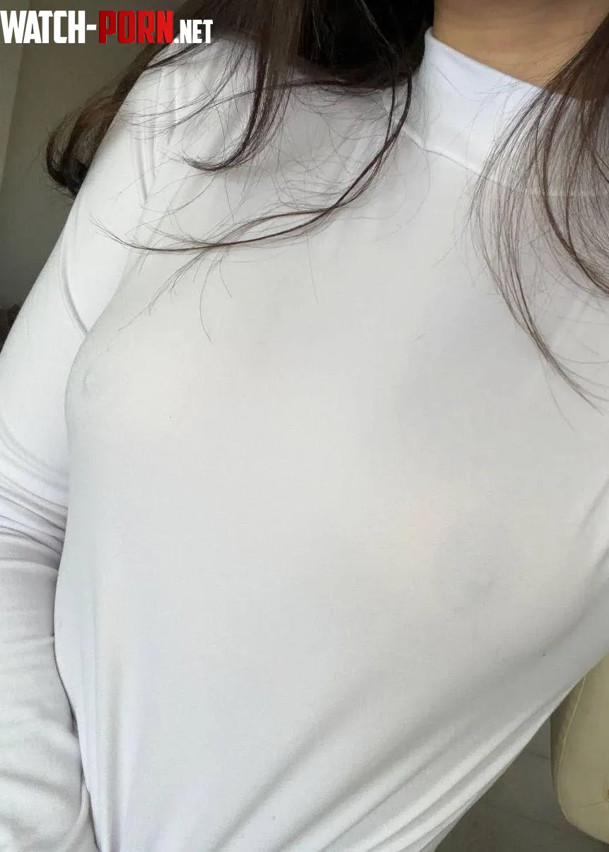 What makes a braless outfit work best for you? by GuavaSway