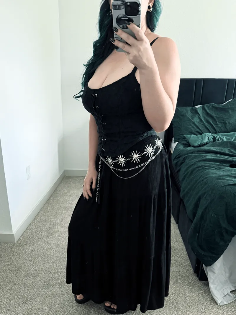 Thumbnail Goth titties that demand attention