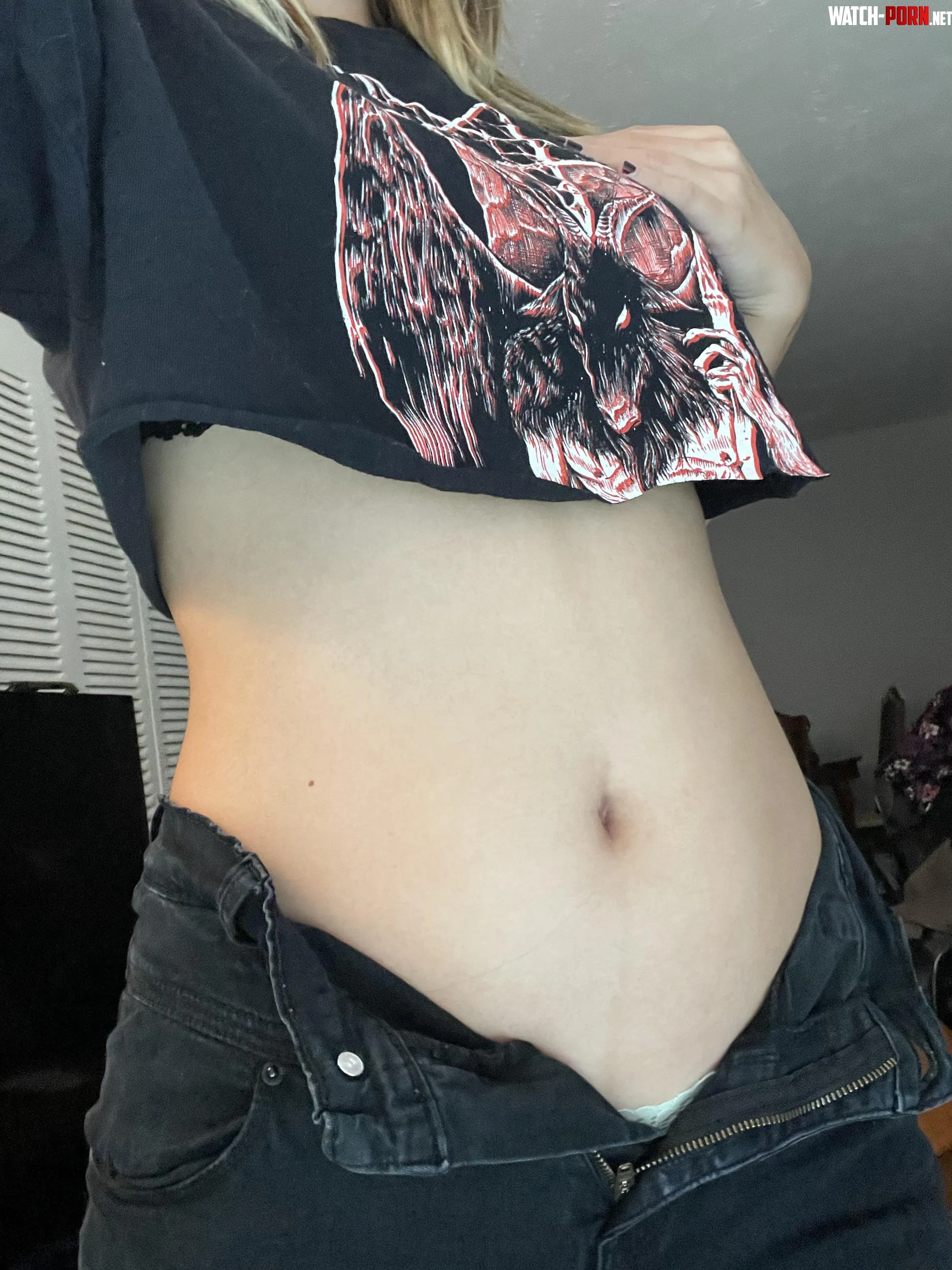My belly requires your attention 😛😛 by Randomletters421