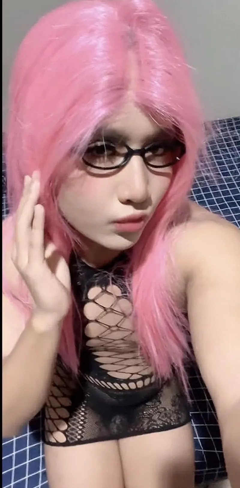 Thumbnail dolled up all pretty just for you