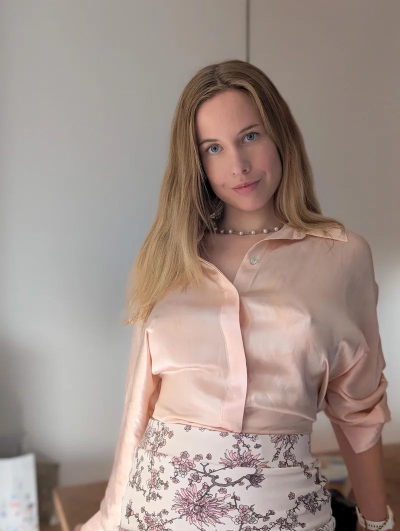 Thumbnail Braless in silk