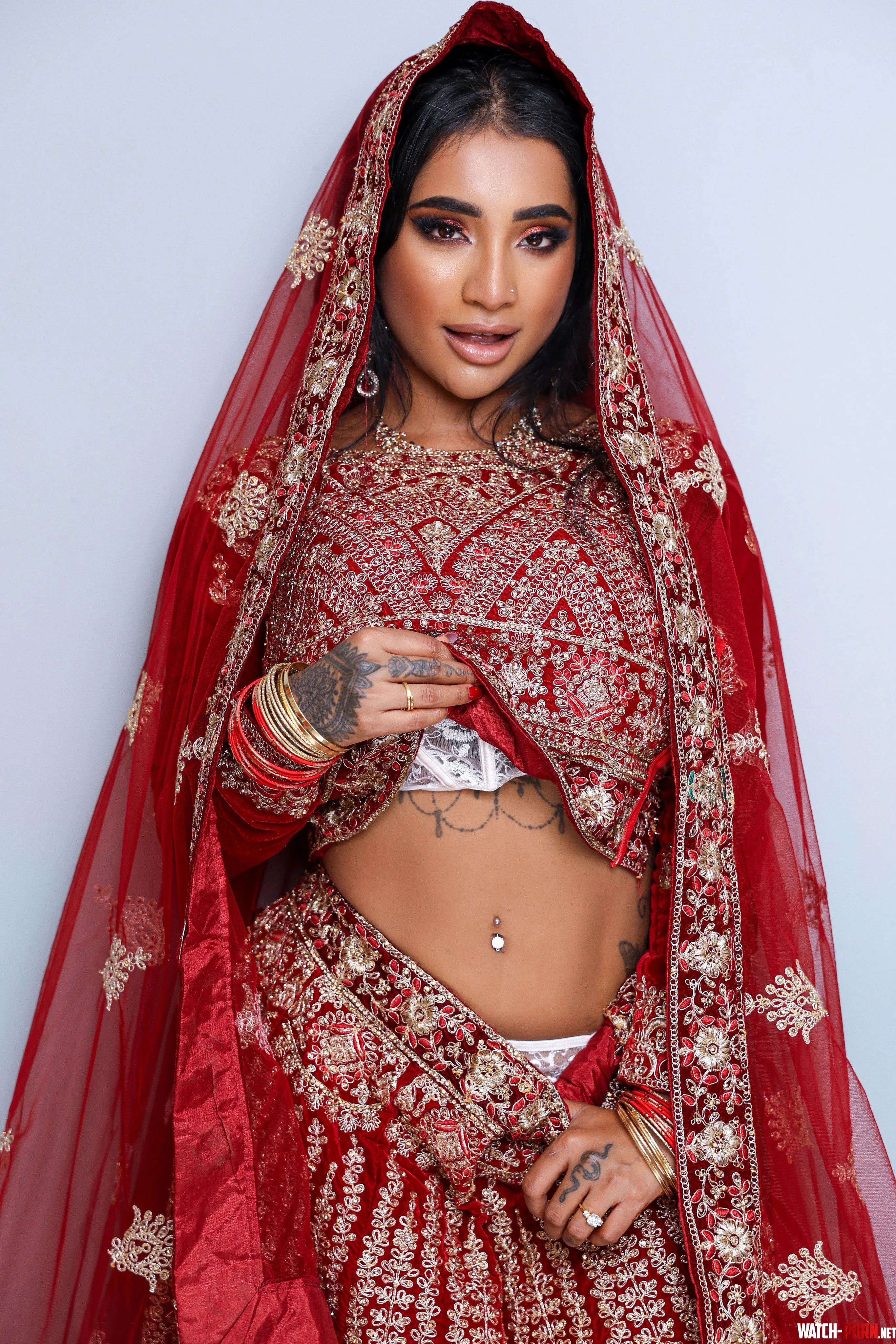 Yasmina Khan by MiyaMahima