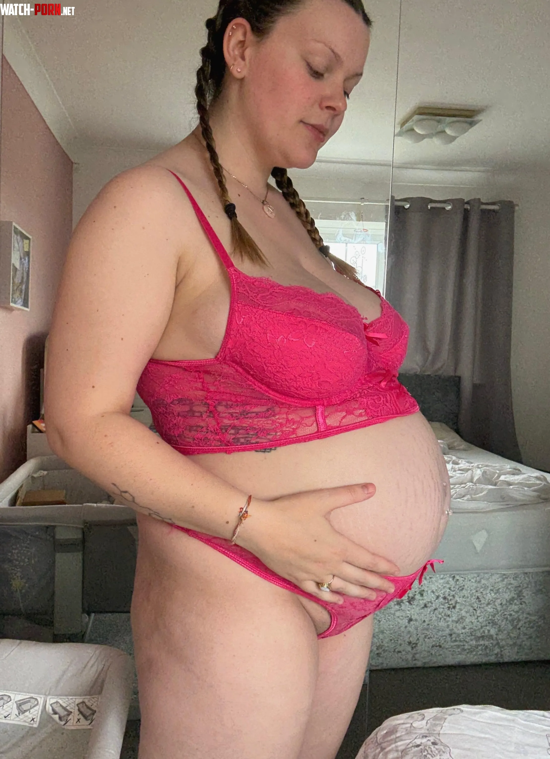 I'm about to pop by Lustful_Luna89