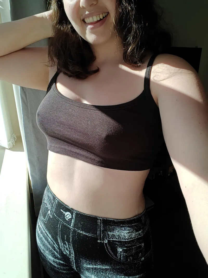 Thumbnail Got nice and comfy before doing some end of season gardening today