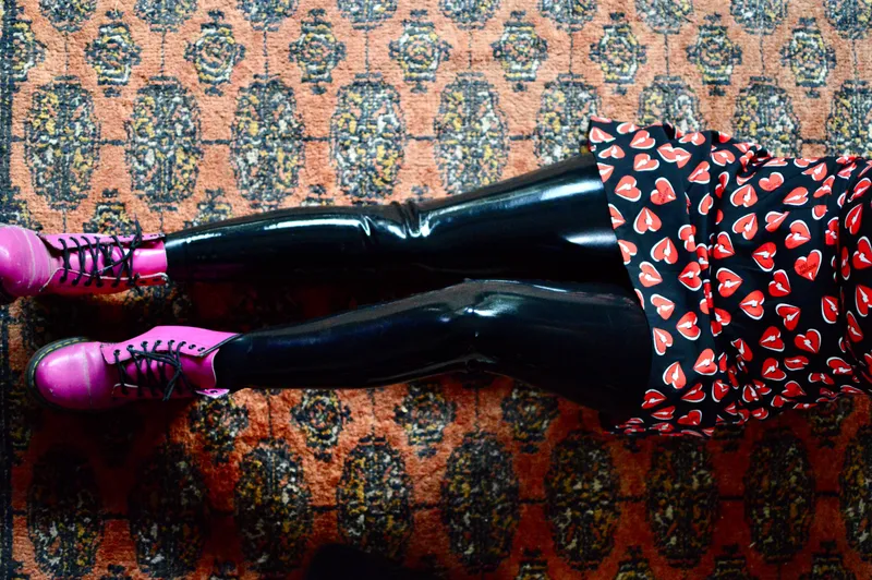 Thumbnail Latex all day 🔥
