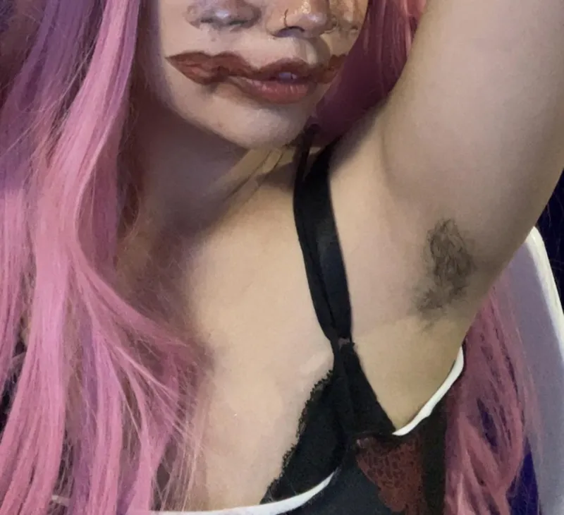 Thumbnail A monster armpit