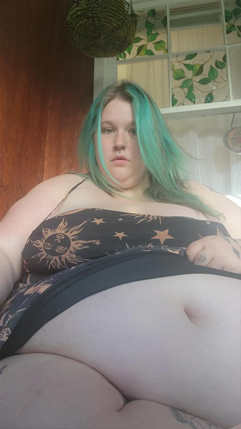 Thumbnail Missing wearing dresses like these all summer