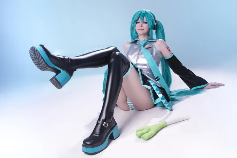 Thumbnail Cosplay Hatsune Miku by Mika Nyaky