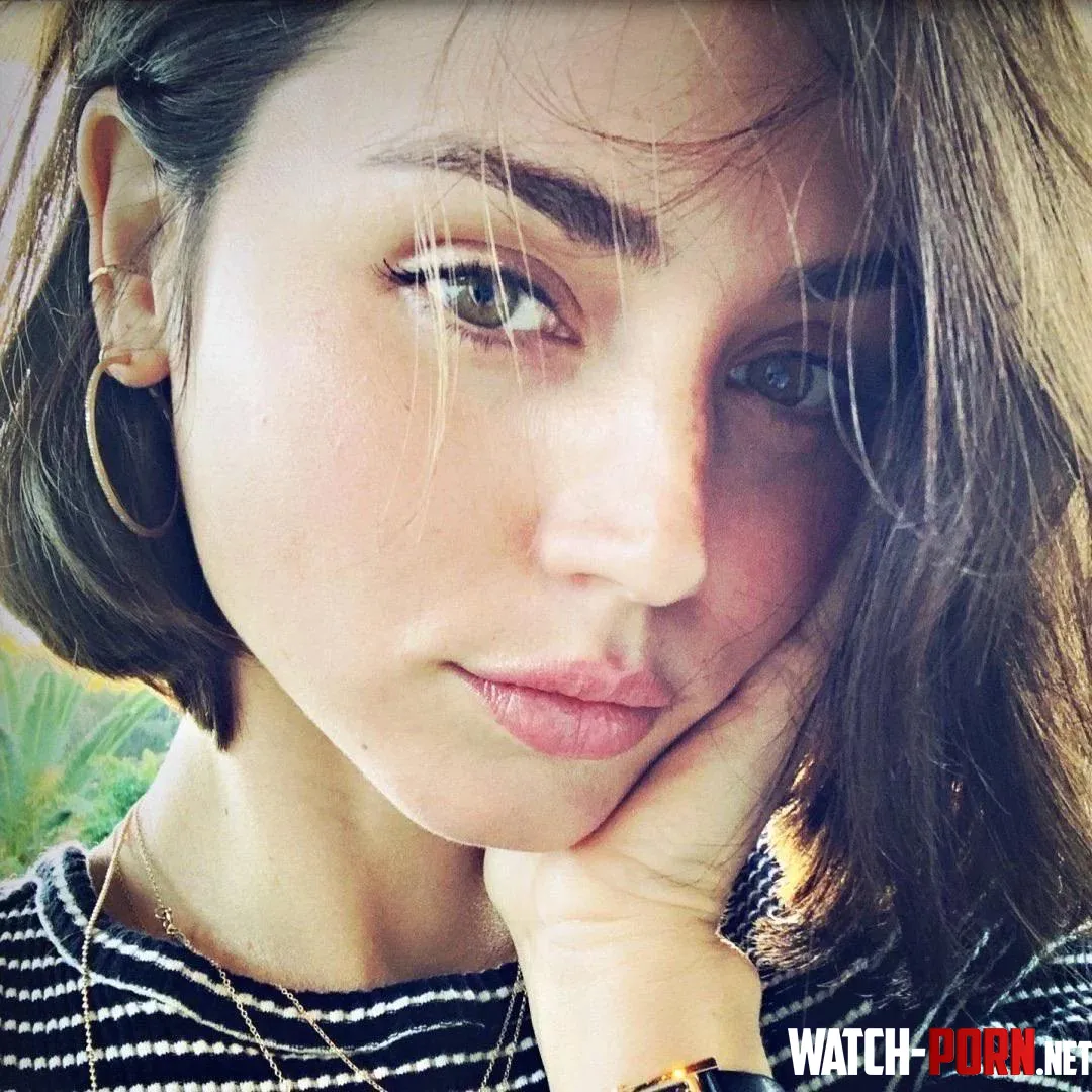 Ana de Armas by UrbanAchievers6371