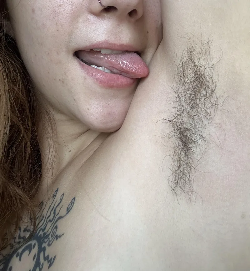 Thumbnail I can almost reach 🤭