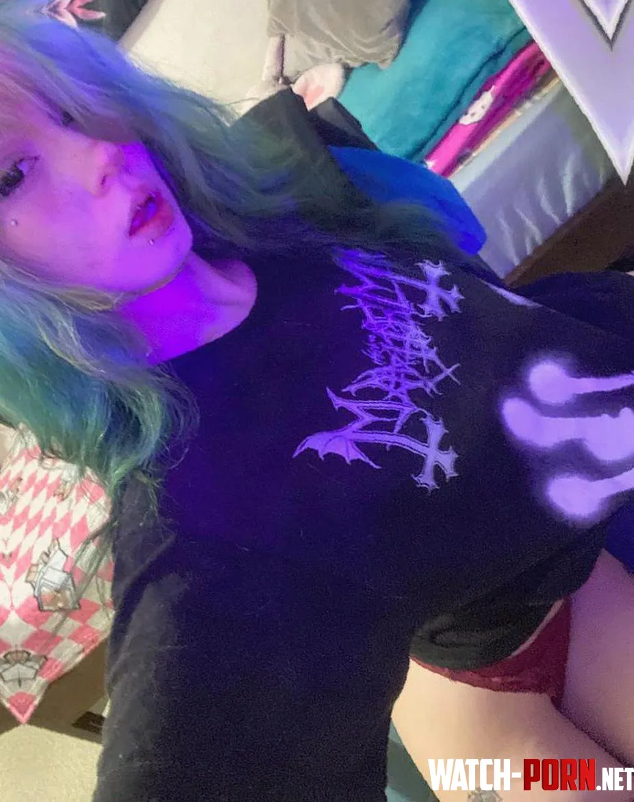my arms and legs have lines from bad nights. i feel brainless and small curled up with my cat all day. by cat-alyst-x