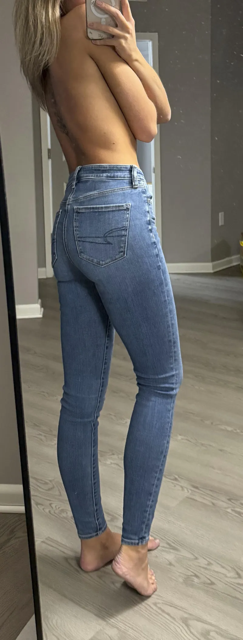 Thumbnail Do we like the jeans