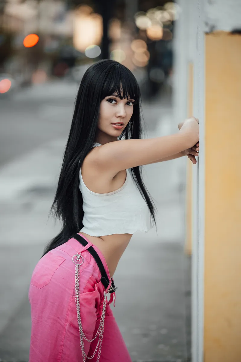 Thumbnail Asian doll